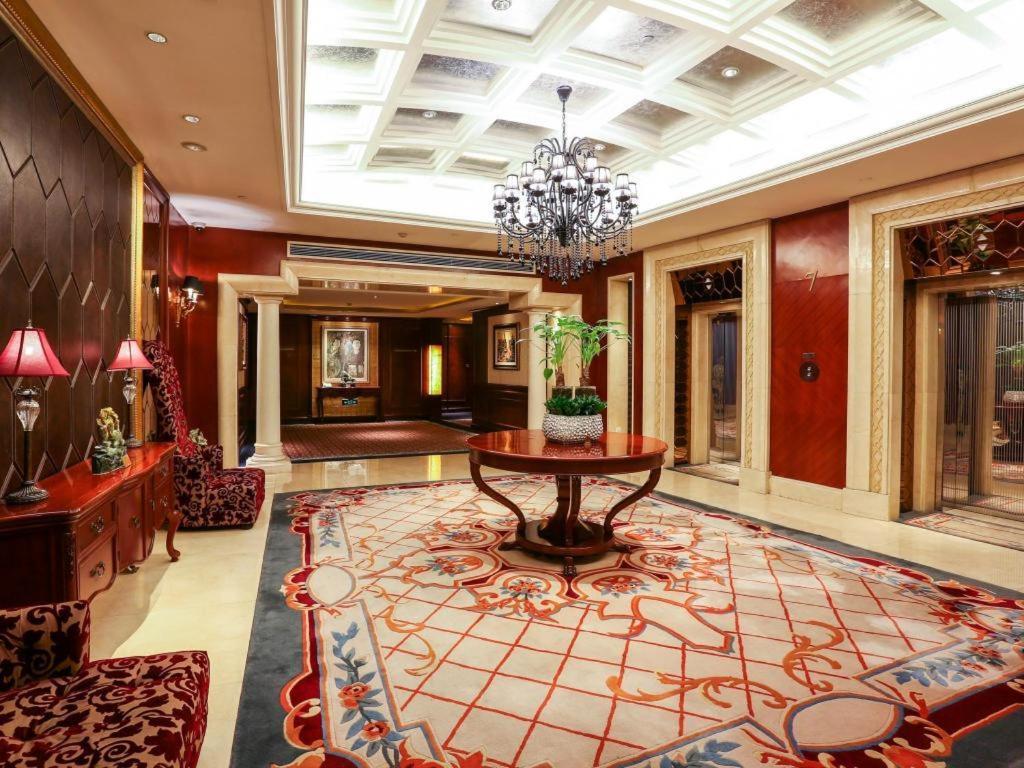 Khách sạn Sky Fortune Boutique