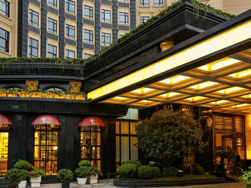 Khách sạn Sky Fortune Boutique 5*
