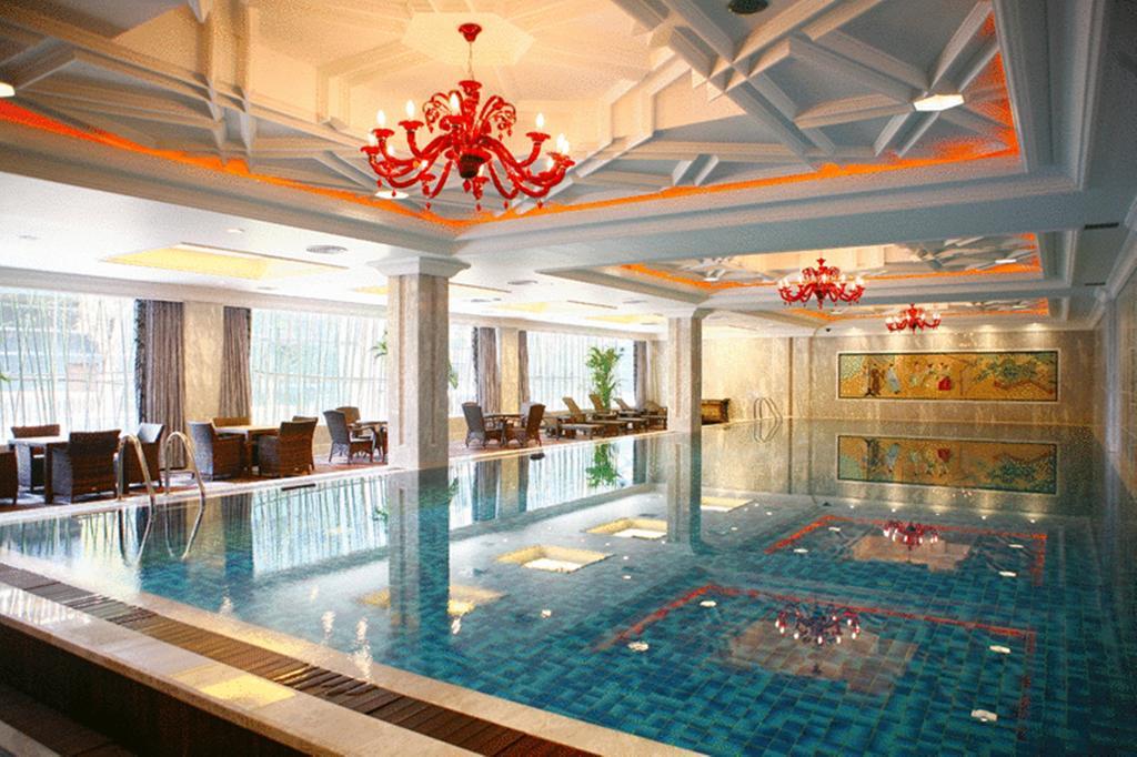 Sky Fortune Boutique Khách sạn