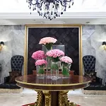 Sky Fortune Boutique Hotel