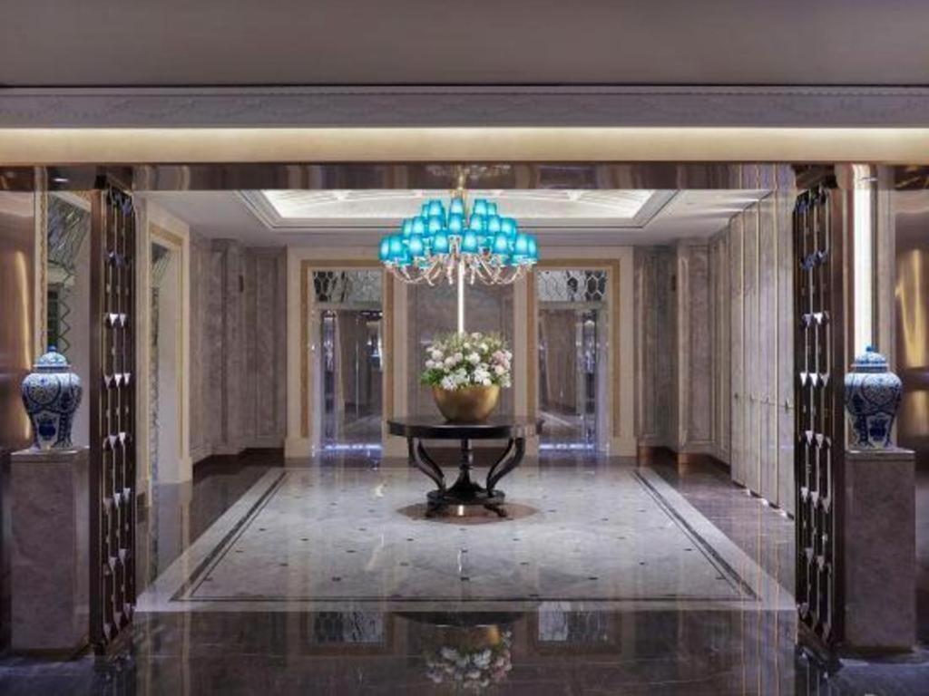 Sky Fortune Boutique Hotel 5*